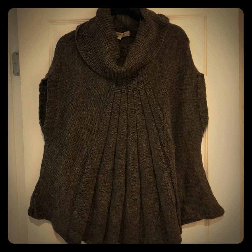 Lineamaglia Brown Cowl Neck Sweater \\ Poncho
